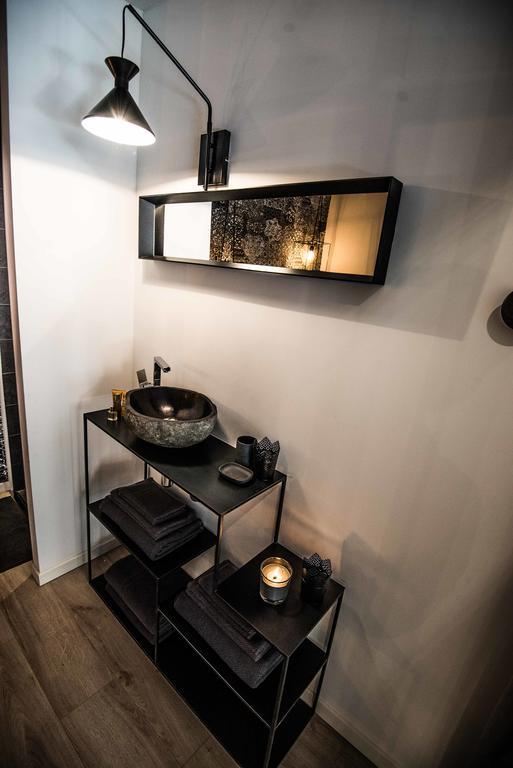 Apartament "Un Lieu Unique" Le Gold Et Le Cocon Annecy Zewnętrze zdjęcie